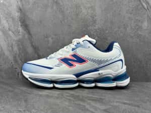 Noile modele NEW BALANCE , la 2 perechi primiti o jacheta CADOU ! — miniatura 5
