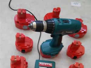 Acumulatori noi 9.6V 12 V 14.4 V si 18 V de 3 AH de putere mare — miniatura 2