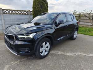 Volvo XC40 2019 usor avariat — miniatura 2