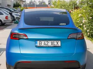 Tesla Model Y Performance MY 2024 — miniatura 8
