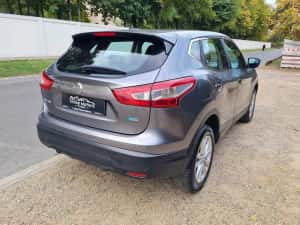 Nissan Qashqai 1.5 DCI 110CP, 2015, 166.000 km certificați, EURO5, încălzire în scaune, garanție motor+cutia de viteze, posibilitate vânzare în rate — miniatura 4
