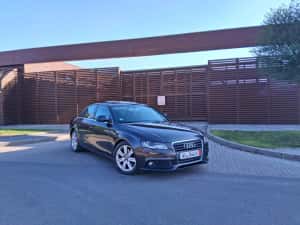 Audi A4 Limuzina S Line — miniatura 4