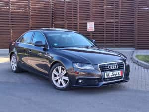 Audi A4 Limuzina S Line — miniatura 5