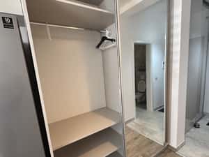 Inchiriez apartament 1 camera — miniatura 6