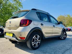 Garantie 12 luni, Dacia Sandero Stepway automata, 1.5 dci, Climatronic, navigatie — miniatura 4