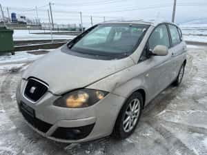 Dezmembrez / Dezmembrari / Piese / Accesorii Seat Altea 2010 1.4 tsi cutie lhy volan stanga