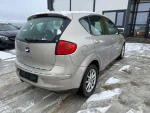 Dezmembrez / Dezmembrari / Piese / Accesorii Seat Altea 2010 1.4 tsi cutie lhy volan stanga — miniatura 8