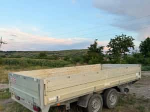 Remorca, platforma, trailer auto 3500 kg — miniatura 4