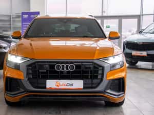 Audi Q8 55TFSI-e, 2021, 66.400 km, Hibrid, Portocaliu — miniatura 4