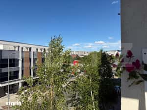 De vanzare, apartament modern in Top City, Tractorul — miniatura 4
