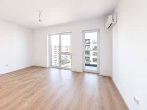 Vanzare apartament 3 camere cu vedere panoramica, rond Metro-Berceni — miniatura 4