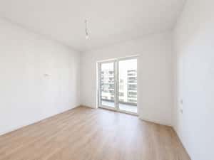 Vanzare apartament 3 camere cu vedere panoramica, rond Metro-Berceni — miniatura 5