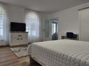 PRIMA ÎNCHIRIERE Apartament în centrul istoric Sibiu — miniatura 4