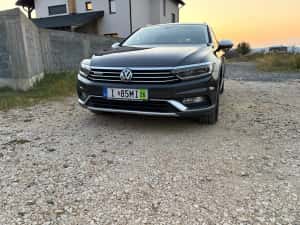 Vw Passat Alltrack Ușor Avariat — miniatura 2