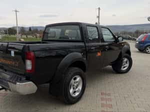 Nissan Navara D22 4x4 2004 2.5d 133 cp adus recent Italia impecabil fara rugina — miniatura 9