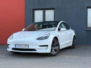 Tesla Model 3 - Second Hand - 68.942 km — miniatura 2