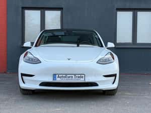 Tesla Model 3 - Second Hand - 68.942 km — miniatura 5