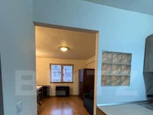 Camera de camin cu baie si bucatarie proprie — miniatura 5