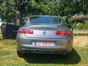 Vând Renault Laguna Coupe, 2010, stare foarte bună, 235000 km — miniatura 3