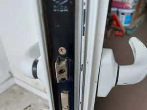 Reparatii geamuri si usi de termopan — miniatura 6