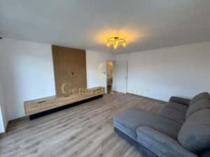 Apartament 3 camere de închiriat – Zona Tractorul — miniatura 1