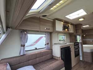 Rulota Swift Alpine4 2015 (4locuri) Centrala Truma, Off Camping, 1234KG  Pat Matrimonial, Baterie 12v — miniatura 4