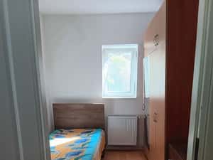 Ofer spre inchiriere 2 camere zona centrala sinaia — miniatura 5