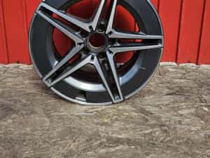 Janta 18 spate Mercedes C Class W206 AMG cod A2064011800