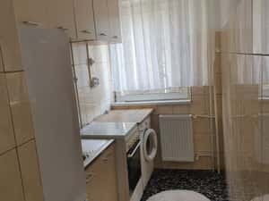 Apartament 2 camere zona girocului Judetean 400 euro — miniatura 6