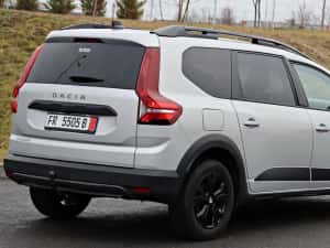 Dacia Jogger / 2023 / Extreme/110 CP/ Keyless/Clima/Camera/Lane Assist — miniatura 4