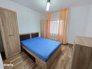 2 camere, decomandat, zona Spitalul Vechi, etaj intermediar — miniatura 4