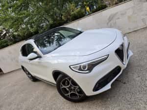Alfa Romeo Stelvio 210 Cp / Lusso / Q4 — miniatura 3