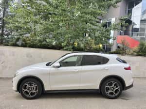 Alfa Romeo Stelvio 210 Cp / Lusso / Q4 — miniatura 4