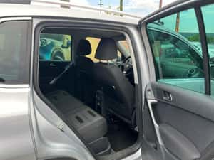 Volkswagen Tiguan 2.0 TDI 2009 - Garanție! — miniatura 4