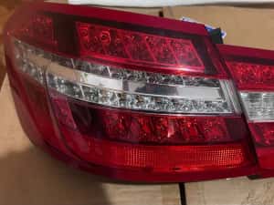 Triple Mercedes W212 — miniatura 2