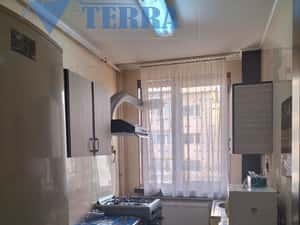 Apartament cu 2 camere, central, utilat și mobilat — miniatura 6