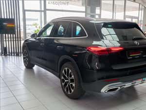 Mercedes-Benz GLC 200 SUV, 2023, 57.500 EUR — miniatura 4
