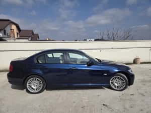Bmw 320i 170cp e90 facelift — miniatura 3