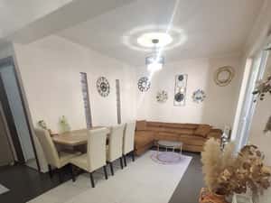 De vanzare apartament de 3 camere pe strada Porii/ Floresti — miniatura 3