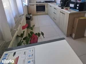De vanzare apartament de 3 camere pe strada Porii/ Floresti — miniatura 6