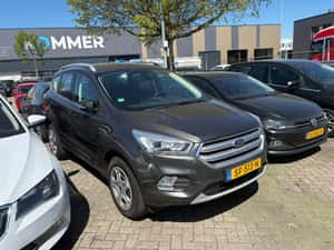 Ford Kuga 1.5 Benzina 2018 Manuala - 10.590 EUR — miniatura 2