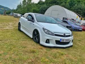 Opel Astra GTC kit Opc — miniatura 2