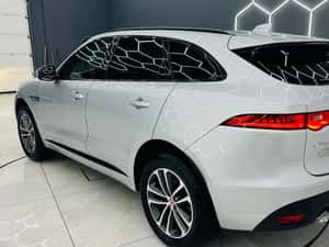 JAGUAR F-PACE 4X4 R-SPORT — miniatura 4
