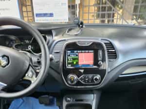 Vand Renault Captur din 2014, echipat cu motorul diesel de 1.5 dCi (90 CP) și cutia automată  — miniatura 2