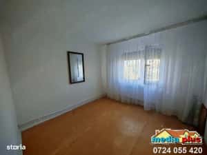 Vânzare apartament 4 camere, Micro 39 Centrală termică, hidroizolație, 53.000 Euro — miniatura 4