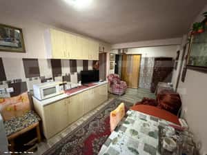 2 camere decomandat Abrud | Garaj | Baie cu geam | Mobilat — miniatura 2