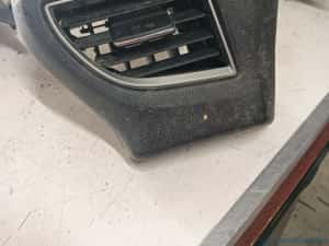 Guri Ventilatie Stanga Fata Toyota Corolla 1.3 I 2015 Oem 5566002230