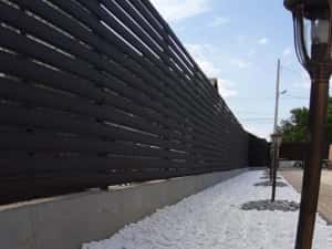 Piatra decorativa marmura thasos rotunjita amenajare gradina peisagist