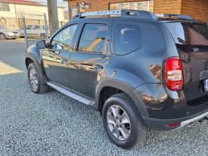 Dacia Duster 4x4 2016 Prestige Euro 6 125.000km Navi Piele Senzori — miniatura 3