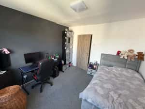Apartament 3 camere, decomandat - zona Cetate — miniatura 4